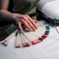 Esmaltado en gel en manos/ Esmaltação em gel na mão 