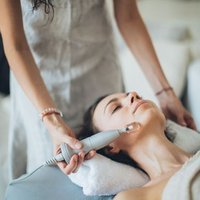 Dermaplaning