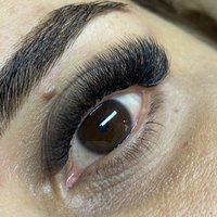 Extensiones de pestañas Vol. Intenso