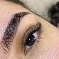 Extensiones de pestañas Efecto Híbrido